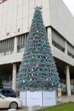 Уличная елка каркасная "Уральская изумрудная" (пвх бело-зелёная) 29 м