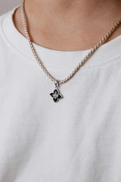 Кулон "TRUE FLOWERS" в черной эмали