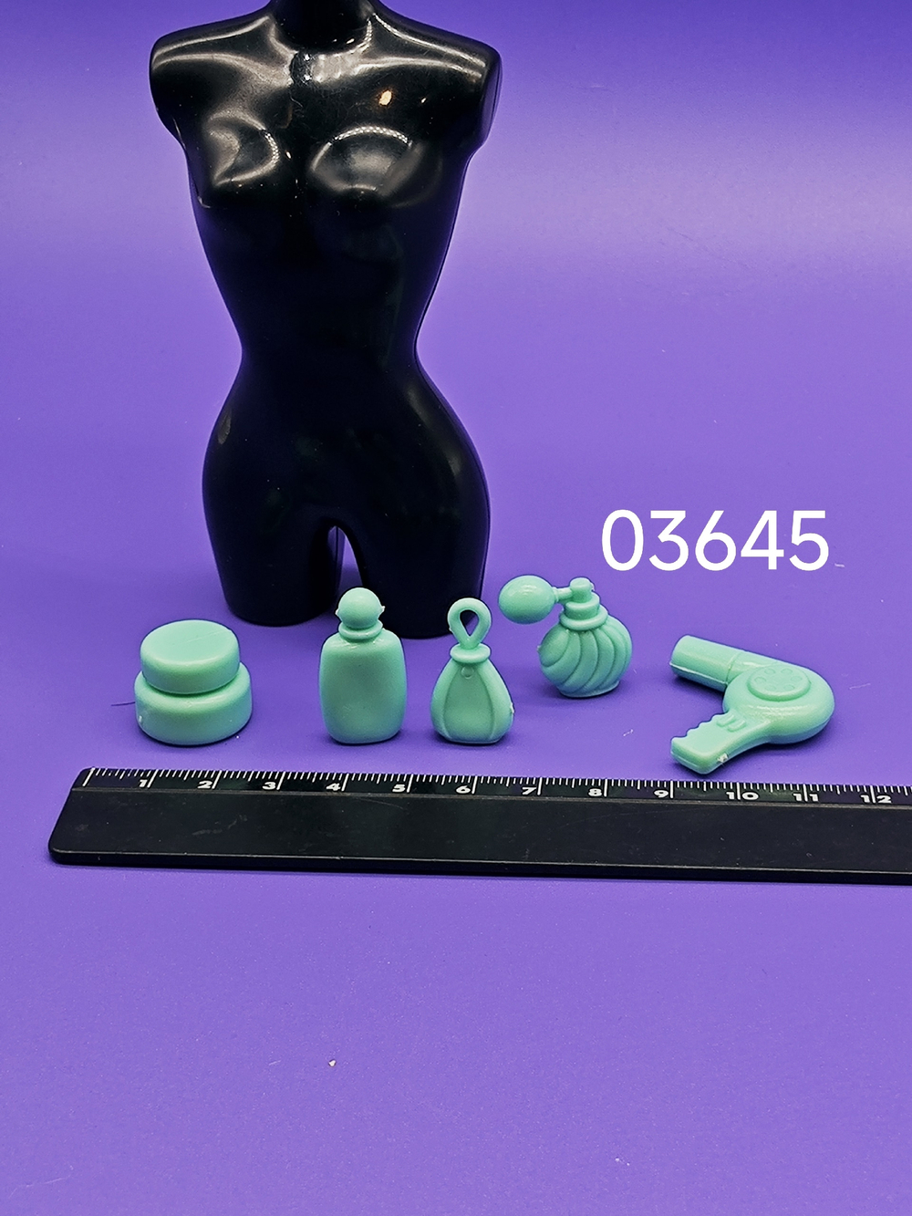 Аксессуар для куклы Барби винтаж - лот косметика 03645