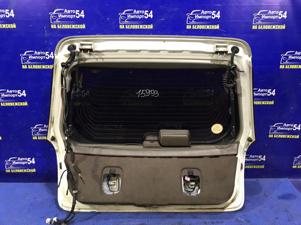 Дверь пятая NISSAN CEFIRO 1999-2000