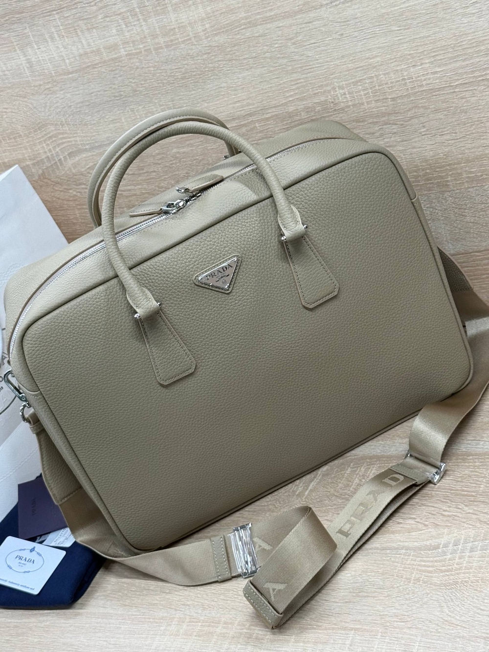 Портфель Prada