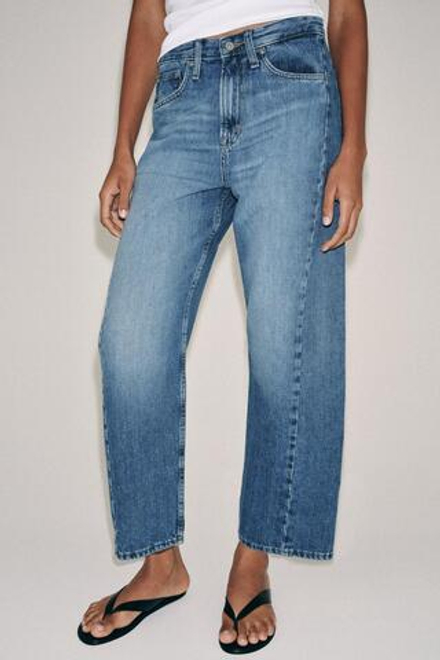 ZARA ДЖИНСЫ ZW COLLECTION ANKLE RELAXED СО СРЕДНЕЙ ПОСАДКОЙ, ВЫЦВЕТШИЙ СИНИЙ