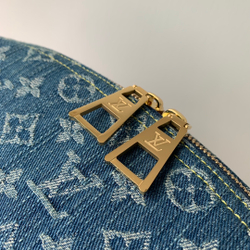 Louis Vuitton Pochette Cosmetique GM