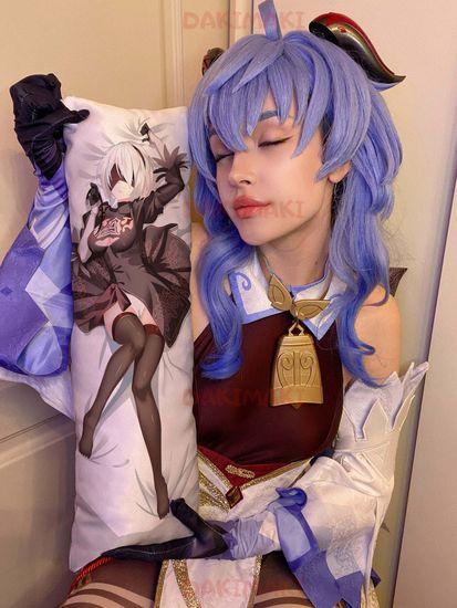 Мини дакимакура Йорха-2B из NieR: Automata арт. M0550, 60х20 см