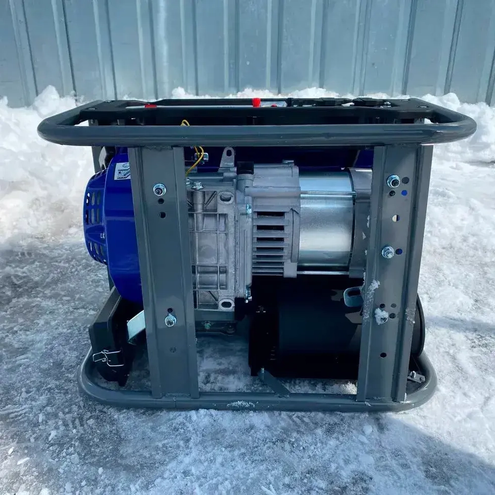 Генератор бензиновый / Медная обмотка/ 2 розетки 220V