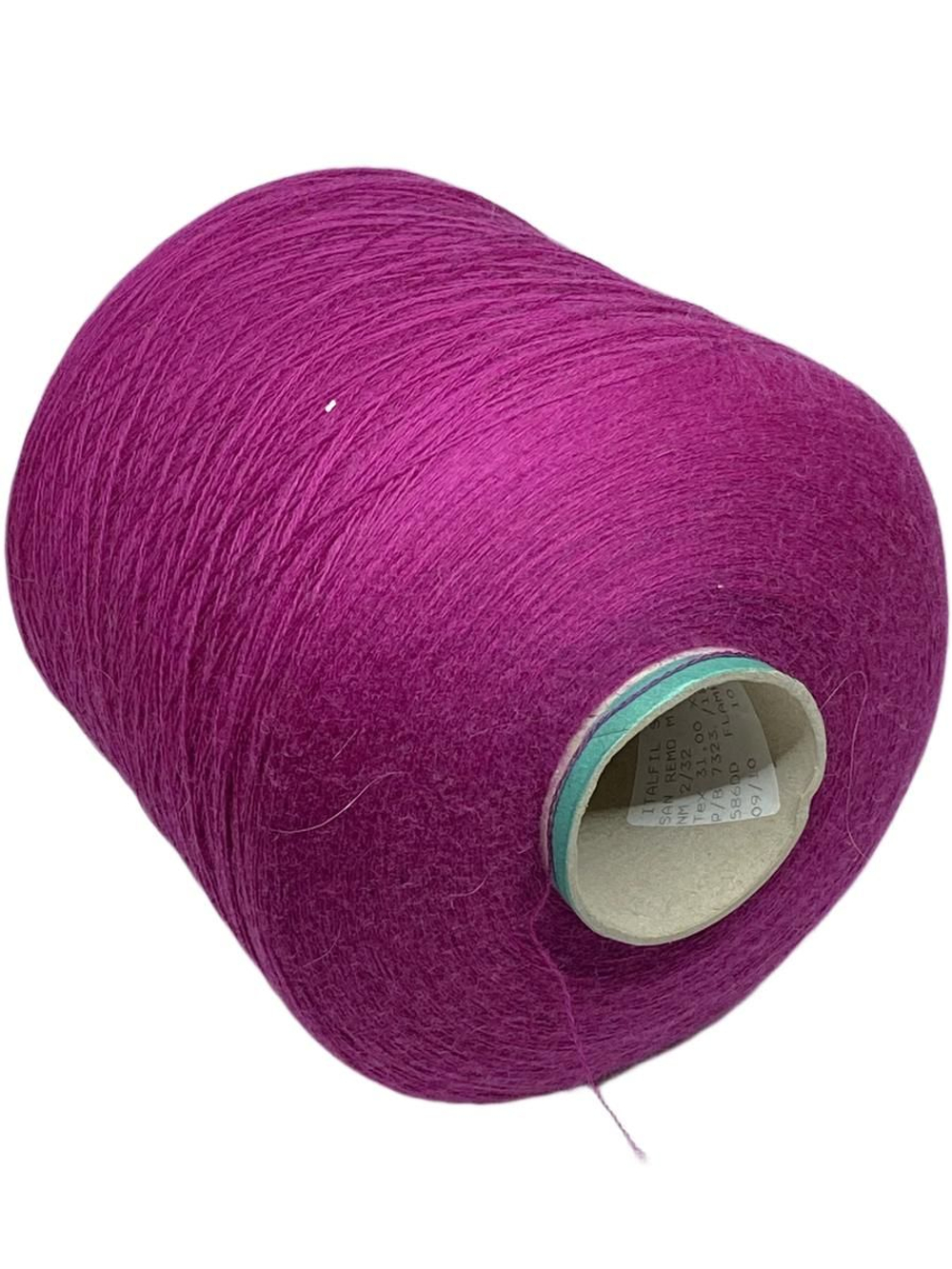 Пряжа на бобине ( Италия) 90% шерсть мериноса.10% п/а 540г 100г-1600м