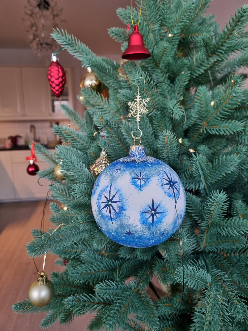 Шар стеклянный "Спас на крови",  ручная роспись