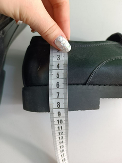 Ботинки стильные 42 размер