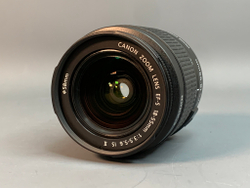 Canon EOS 550D Kit 18-55mm 42.997 Кадров