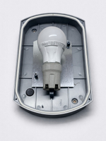 Влагозащищённый и ударостойкий светильник под большую лампу Е 27. IP54. 75 ватт. 220 В