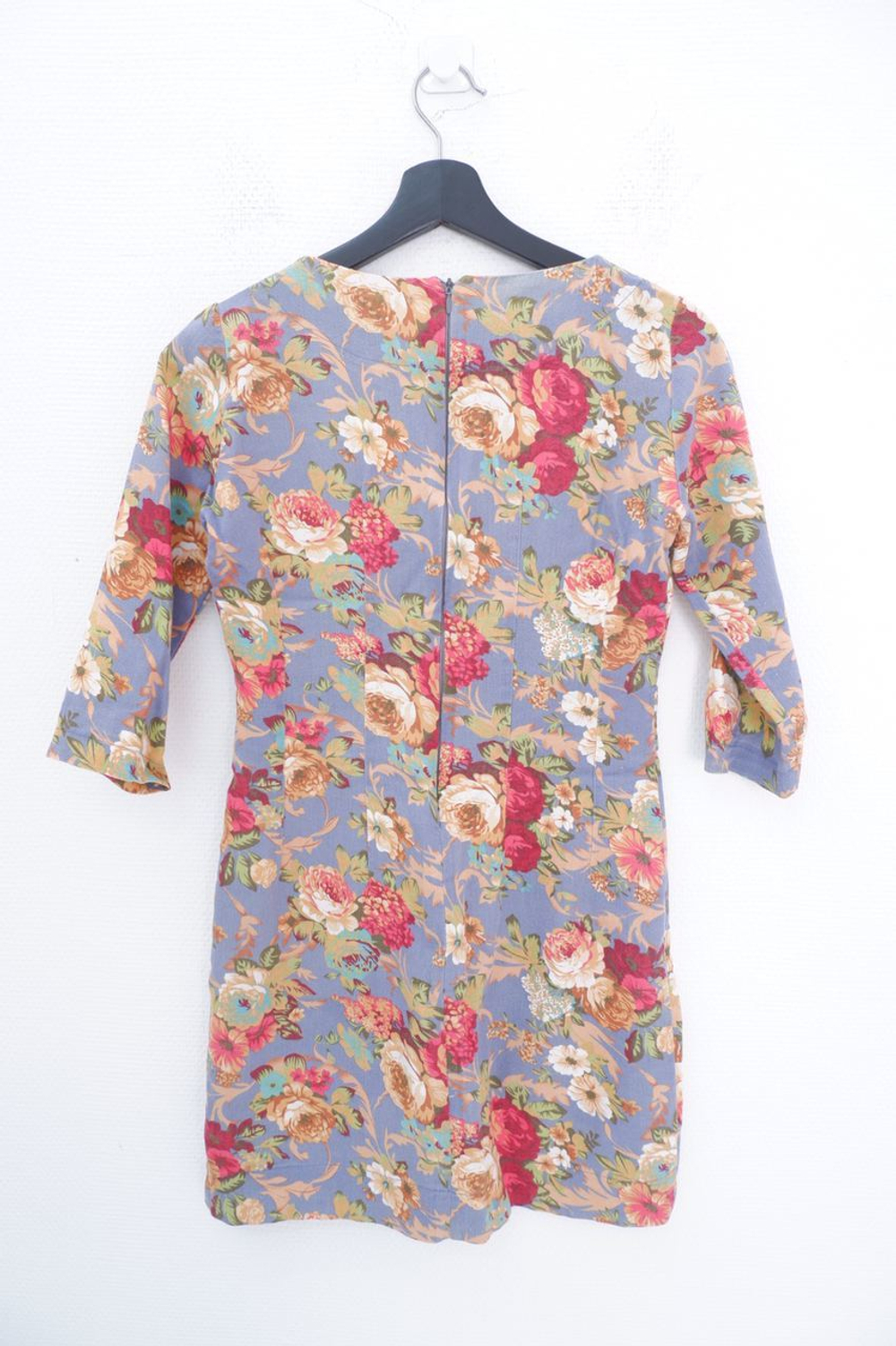 Платье цветочное 42/44 размер