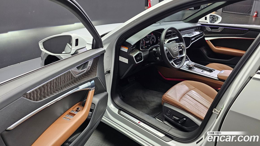 Audi A6 (C8) 40 TDI Premium (08.2022)