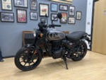 Royal Enfield Hunter 350 Dapper Grey