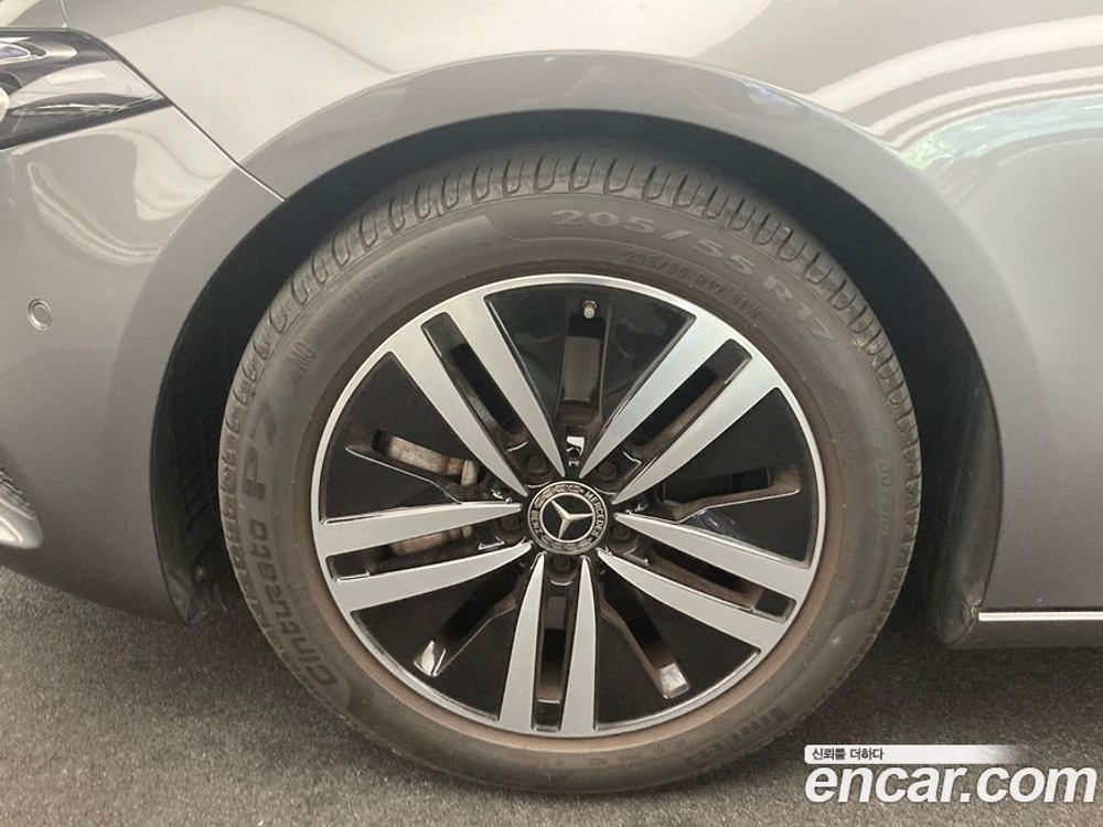 Mercedes-Benz A-Class W177 A220 Sedan (07.2022)