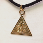 Подвес Illuminati с сапфиром