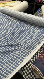 Ткань плательная (Италия) 50% шерсть 50% шелк ш-140см цена за 0,9 м