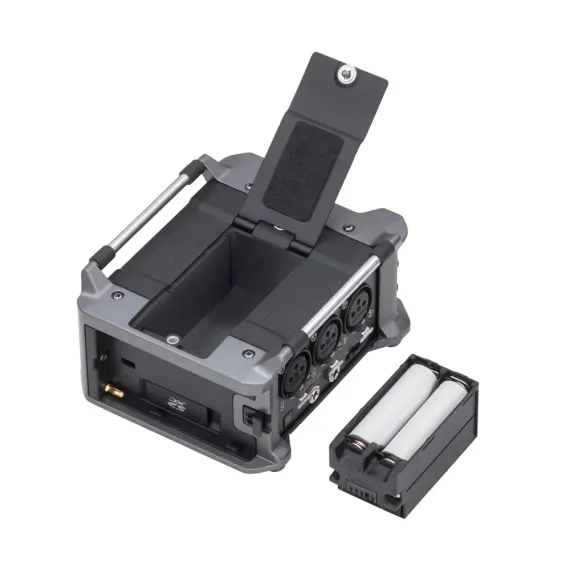 Zoom F6