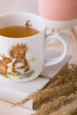 Кружка 310мл Белочки подружки Royal Worcester