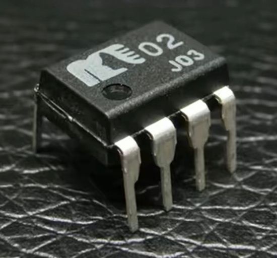 Микросхема MUSES02 orig / DIP8