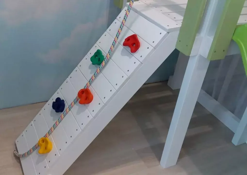 Игровой комплекс из дерева"Baby - 8"