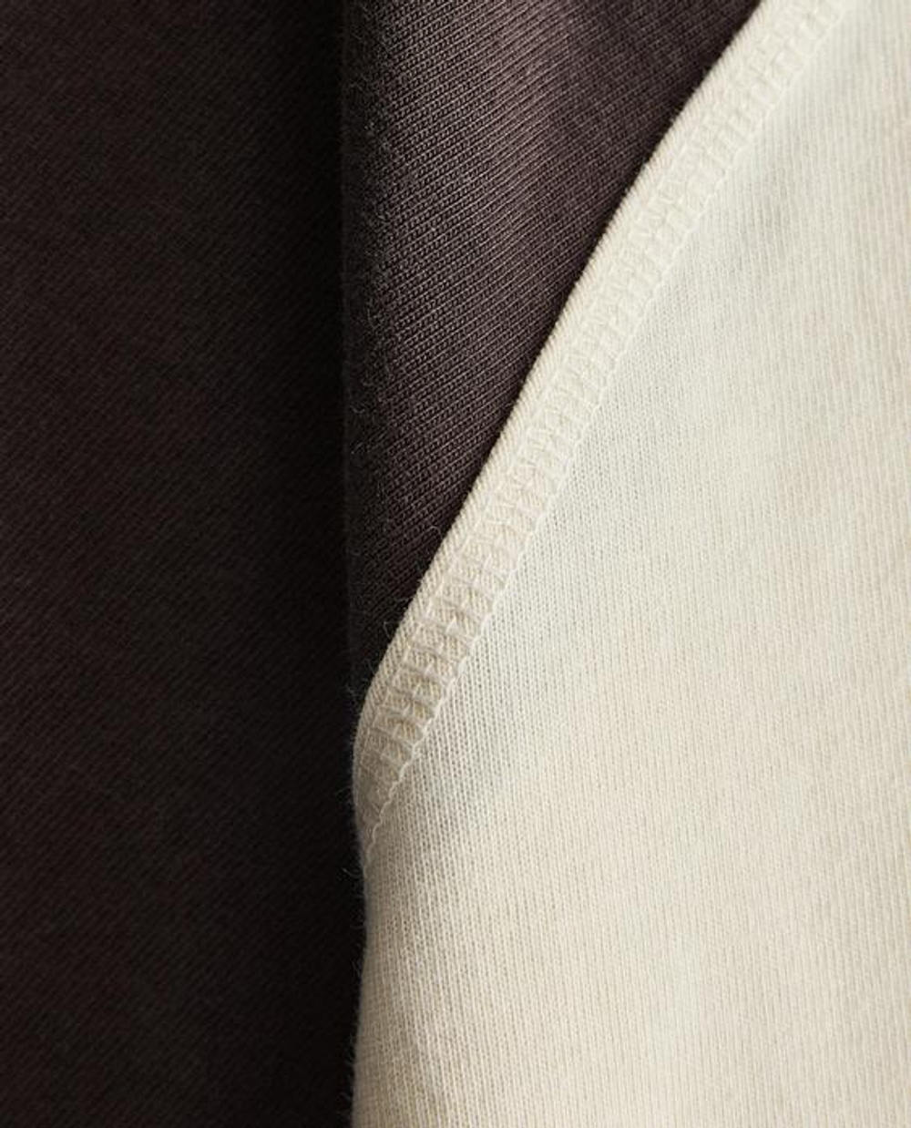 ZARA HOME ДВУХЦВЕТНАЯ ХЛОПКОВАЯ ФУТБОЛКА, ЭКРЮ