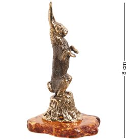Народные промыслы AM-1532 Фигурка «Заяц на пне» (латунь, янтарь)