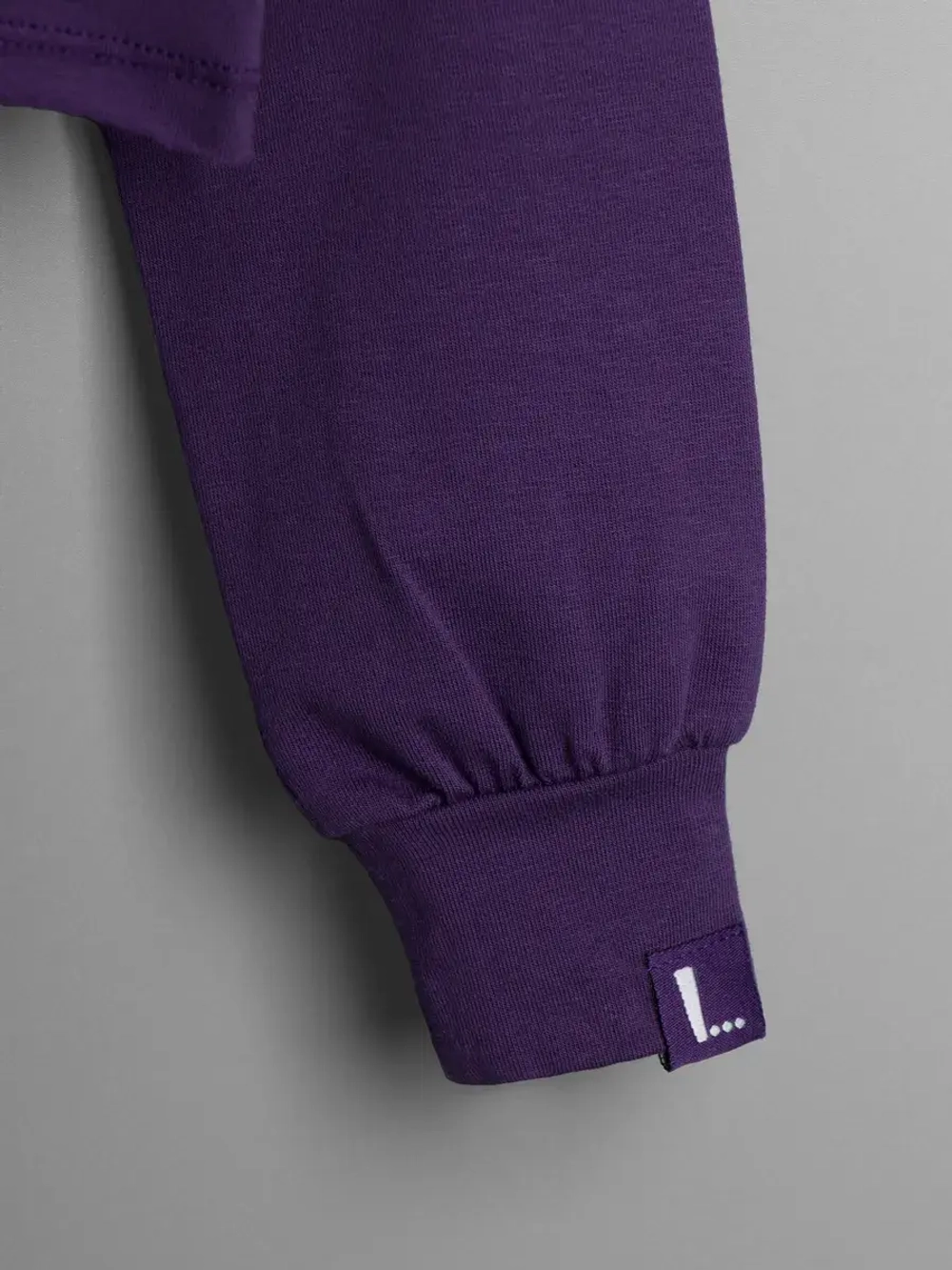 Костюм для девочки на осень