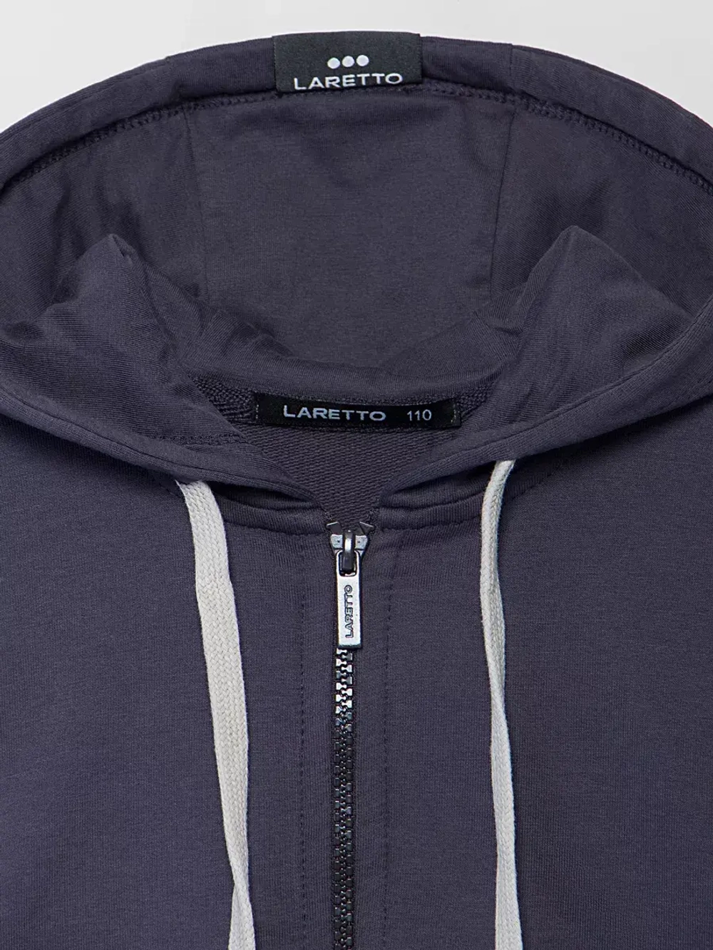 Спортивный костюм для девочки в школу