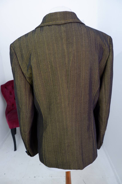 Жакет Golden Paris с золотистым отливом, визуально на 48 размер