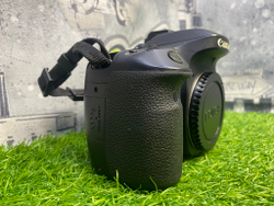 Canon 80D (44.000 кадров)