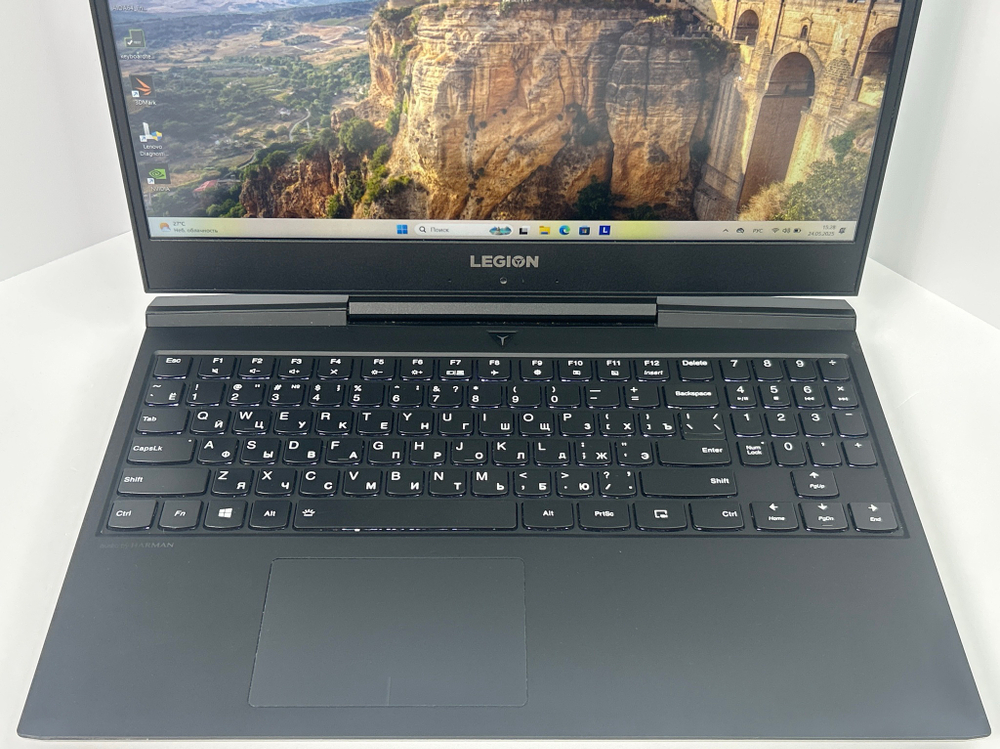 Ноутбук игровой Lenovo Legion Y545 (81Q6000URU) 15.6"/Intel Core i5 9300H/RAM 8GB/SSD 128GB/HDD 1000GB/GeForce GTX 1660 Ti 6 ГБ/1920*1080/IPS/Windows 11/Подсветка кл-ры: LED/Черный. Состояние: C1