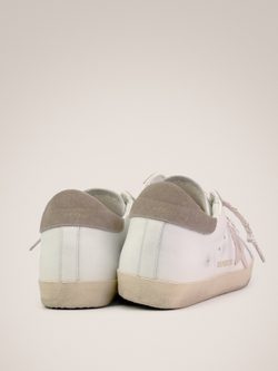 Super Star with peach-pink star and grey heel tab
