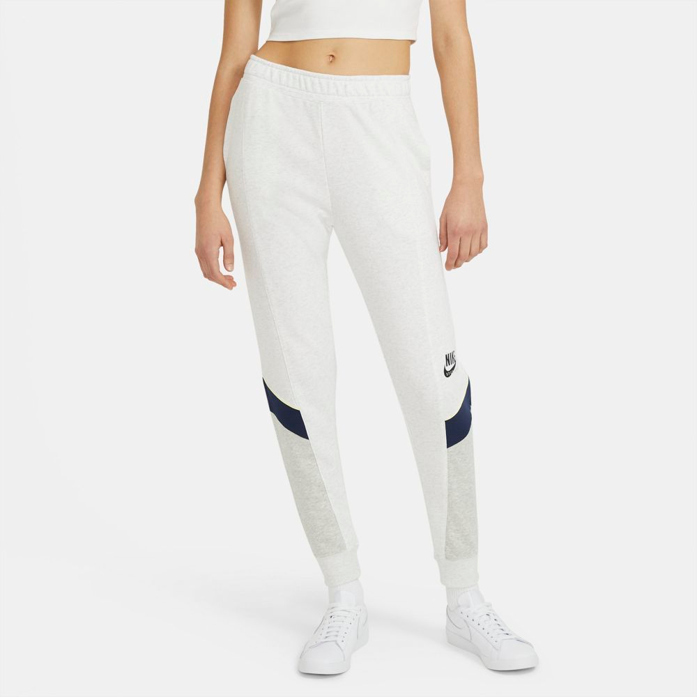Nike heritage jogger pants clearance
