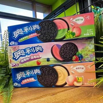 Печенье OREO со вкусом винограда и персика, 97 г (Китай)