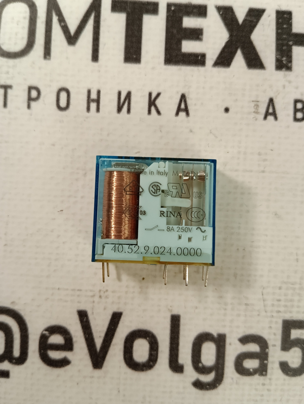 Finder 40.52.9.024.0000 б/у