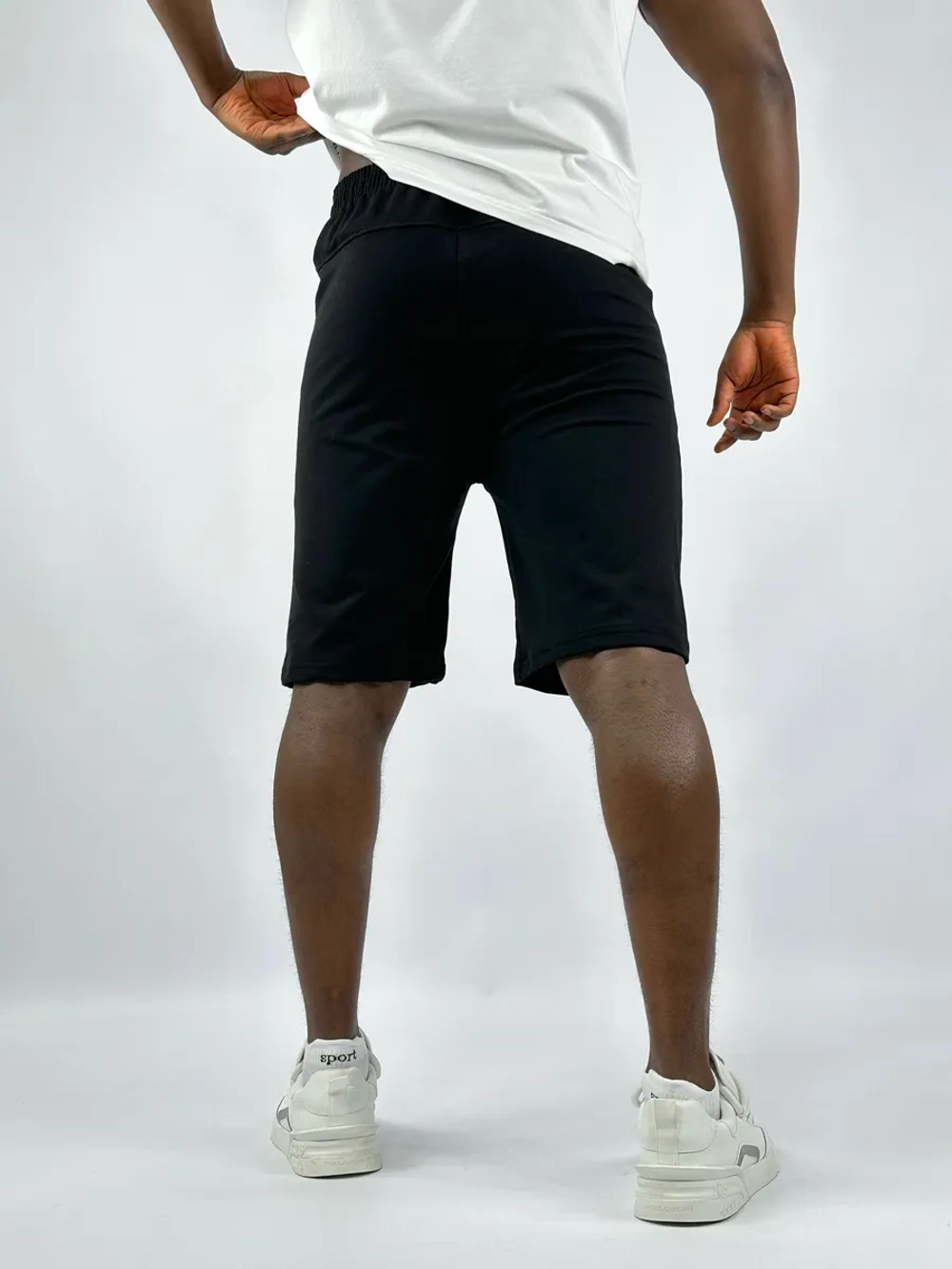 Шорты спортивные удлиненные бриджи