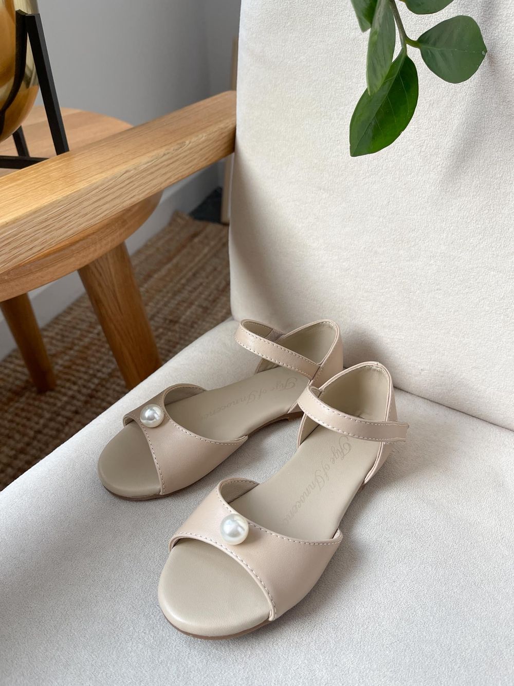 Босоножки Age of Innocence