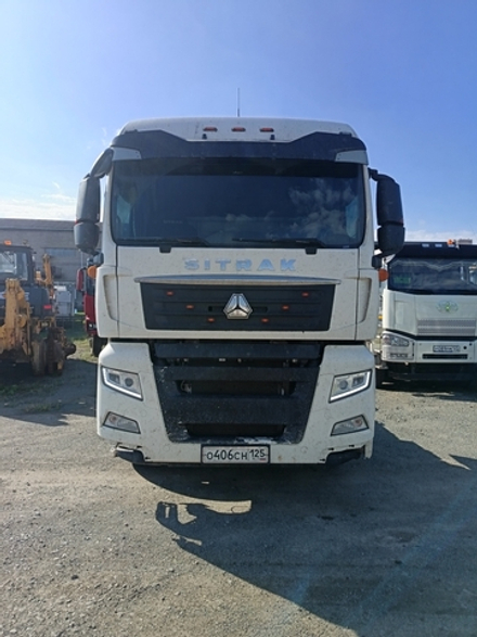 SITRAK C7H 4x2 Седельный тягач ZZ4186V391HE (Дизельный, 12,4 л, 480 л.с., МТ)