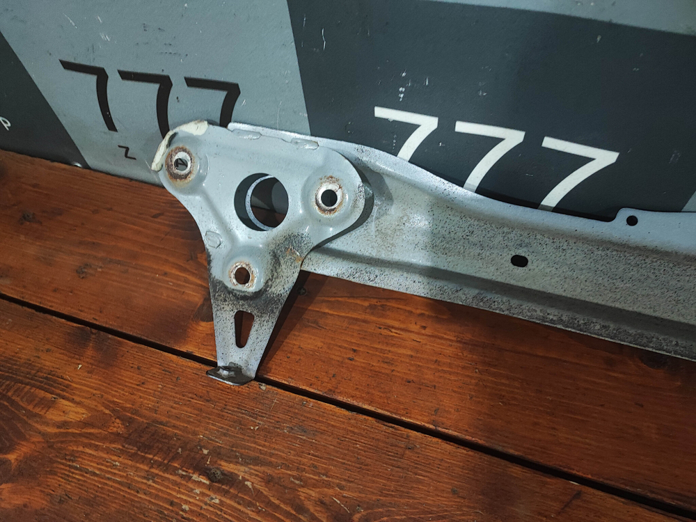 Усилитель заднего бампера Chery Tiggo 4 18-нв Б/У Оригинал J682804700DY