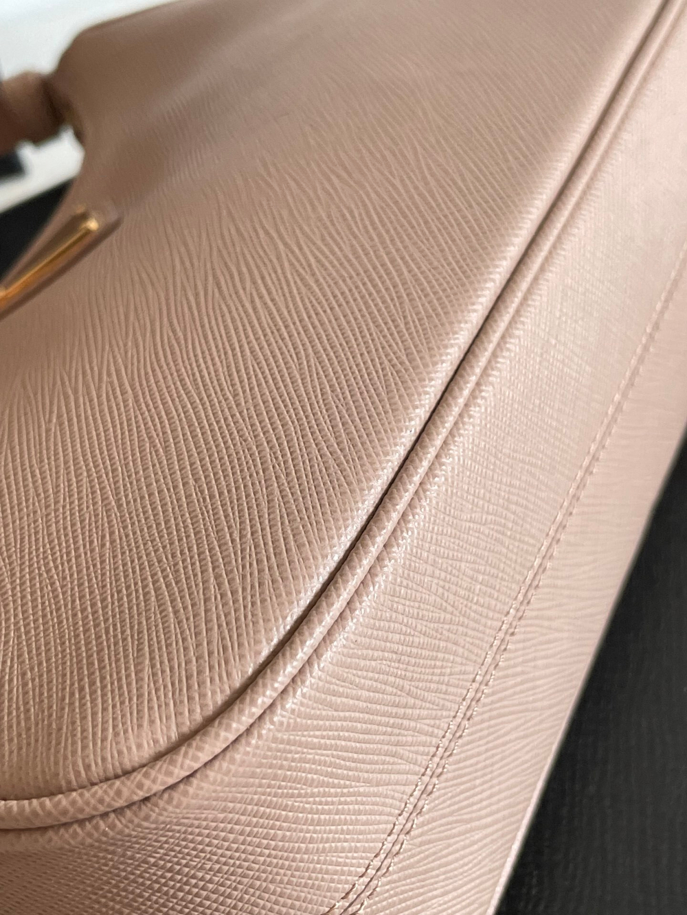 Prada Hobo Bag 22 cm