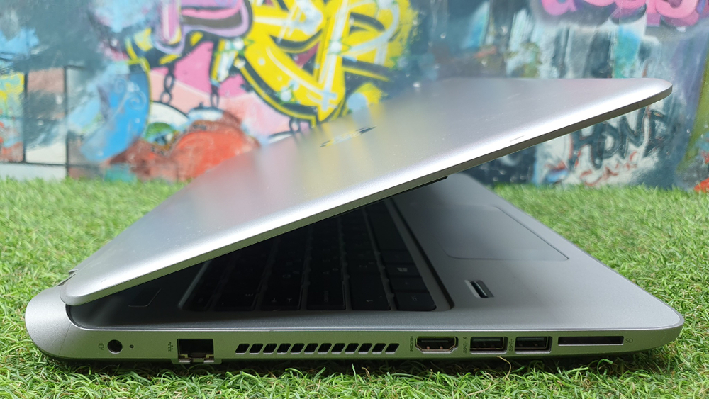 Игровой HP i7/8 Gb/GTX850M 4GB/FHD/ 17-k152nr k1x63ea Windows 10