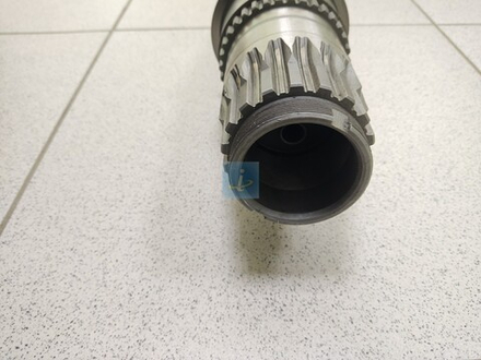 Вал вторичный КПП 239.1701105