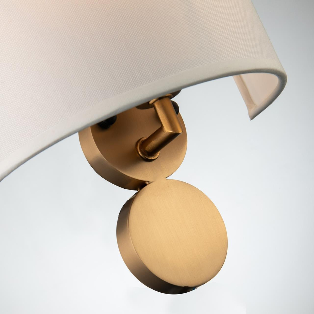 Настенный светильник Favourite Roshe 2624-1W