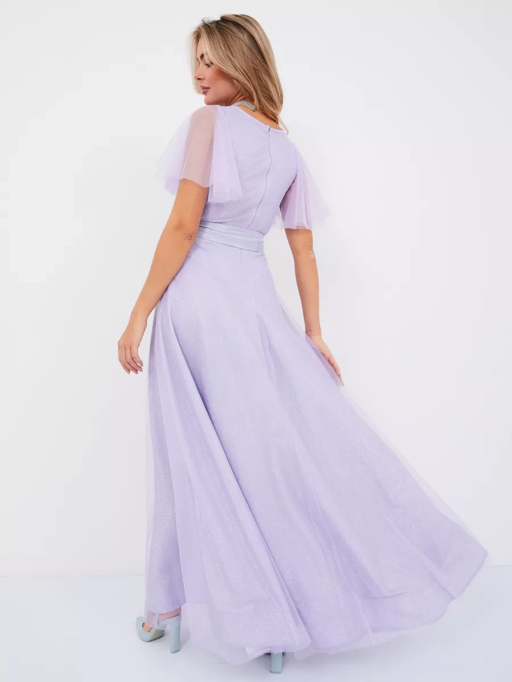 Платье вечернее блестящее