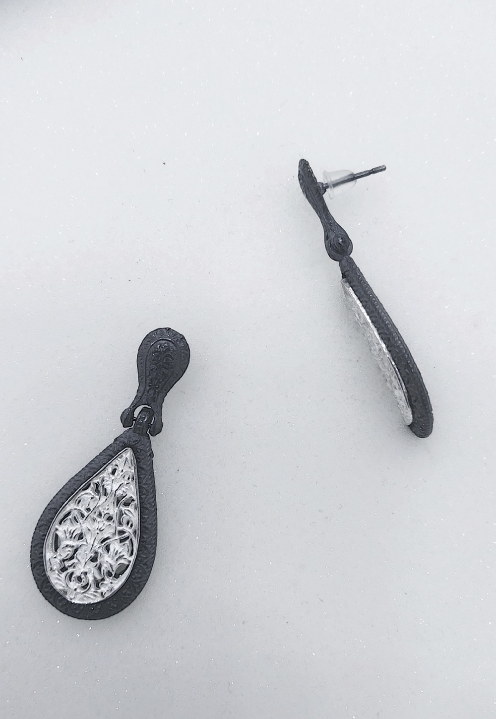 "Амали" серьги в серебряном покрытии  из коллекции "Леди" от Jenavi  с замком пуссеты