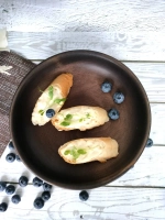 Деревянная сервировочная тарелка из кедра