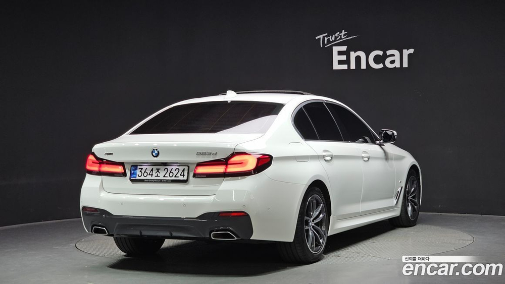 BMW 5 Series (G30) 523d xDrive M Sports (12.2022)