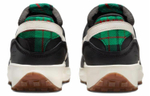 Кроссовки Nike Waffle Debut