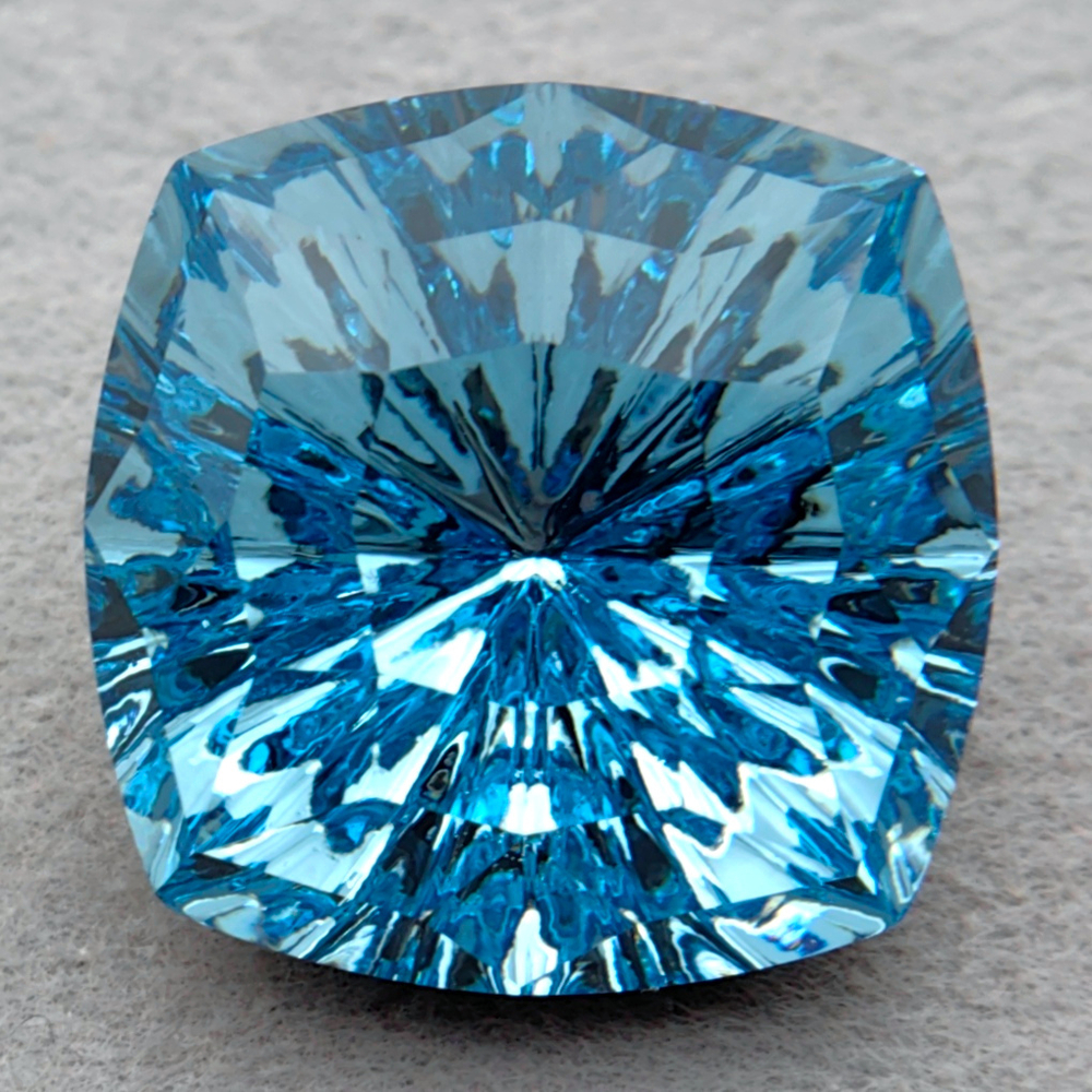 Swarovski 4460 Magical Square FS, Aquamarine F