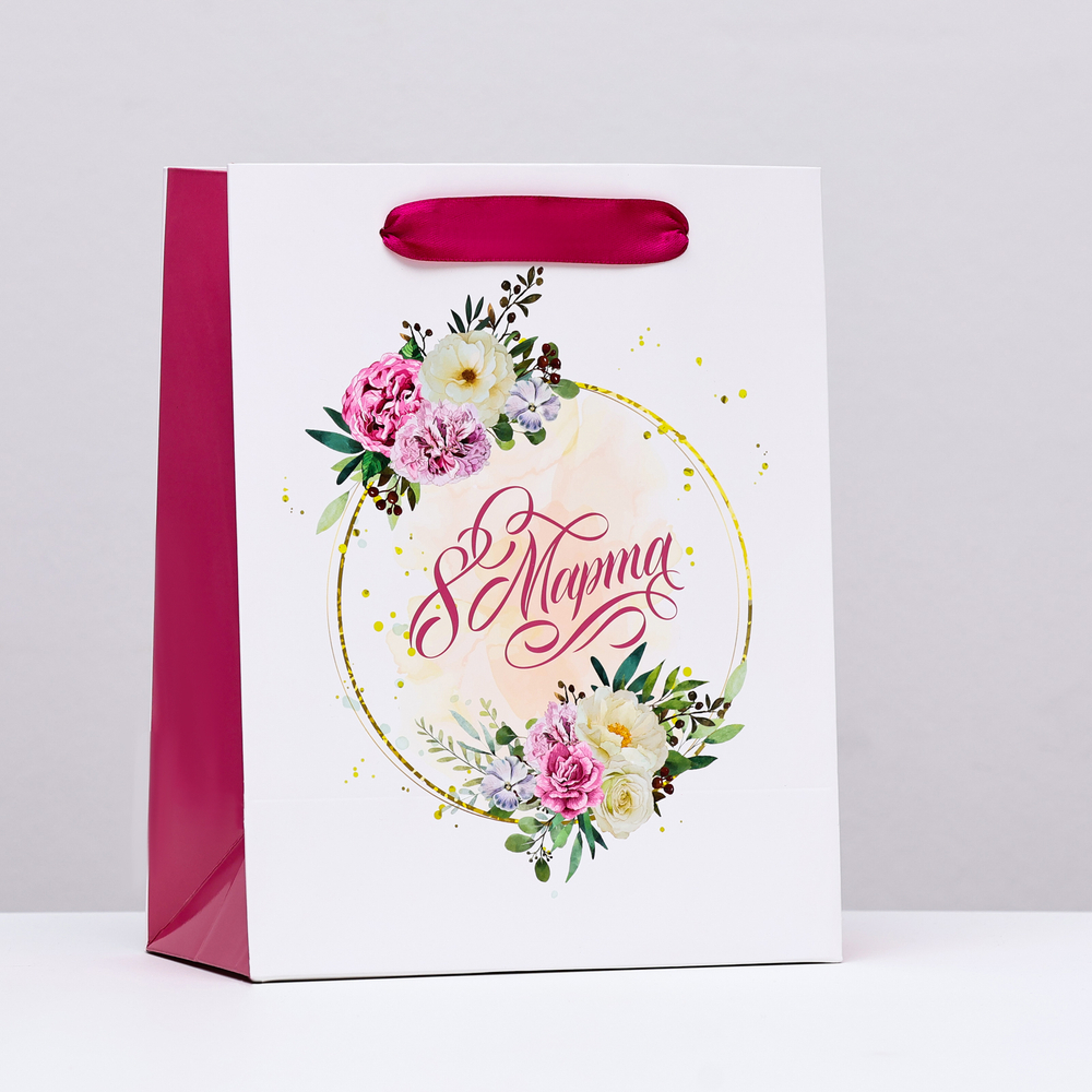 Пакет ламинированный вертикальный "8 марта", 18 х 23 х 10 см 9916311